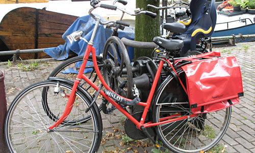 bicycles amsterdam netherlands